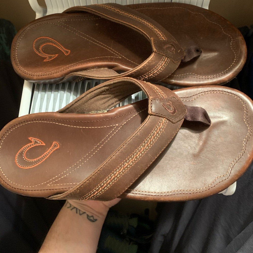 Men’s olukai flip flops
